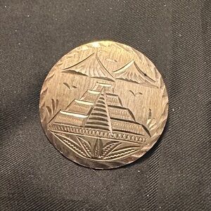 Vintage Mexican Sterling Silver Etched Mayan Pyramid Brooch Pendant 7.4g